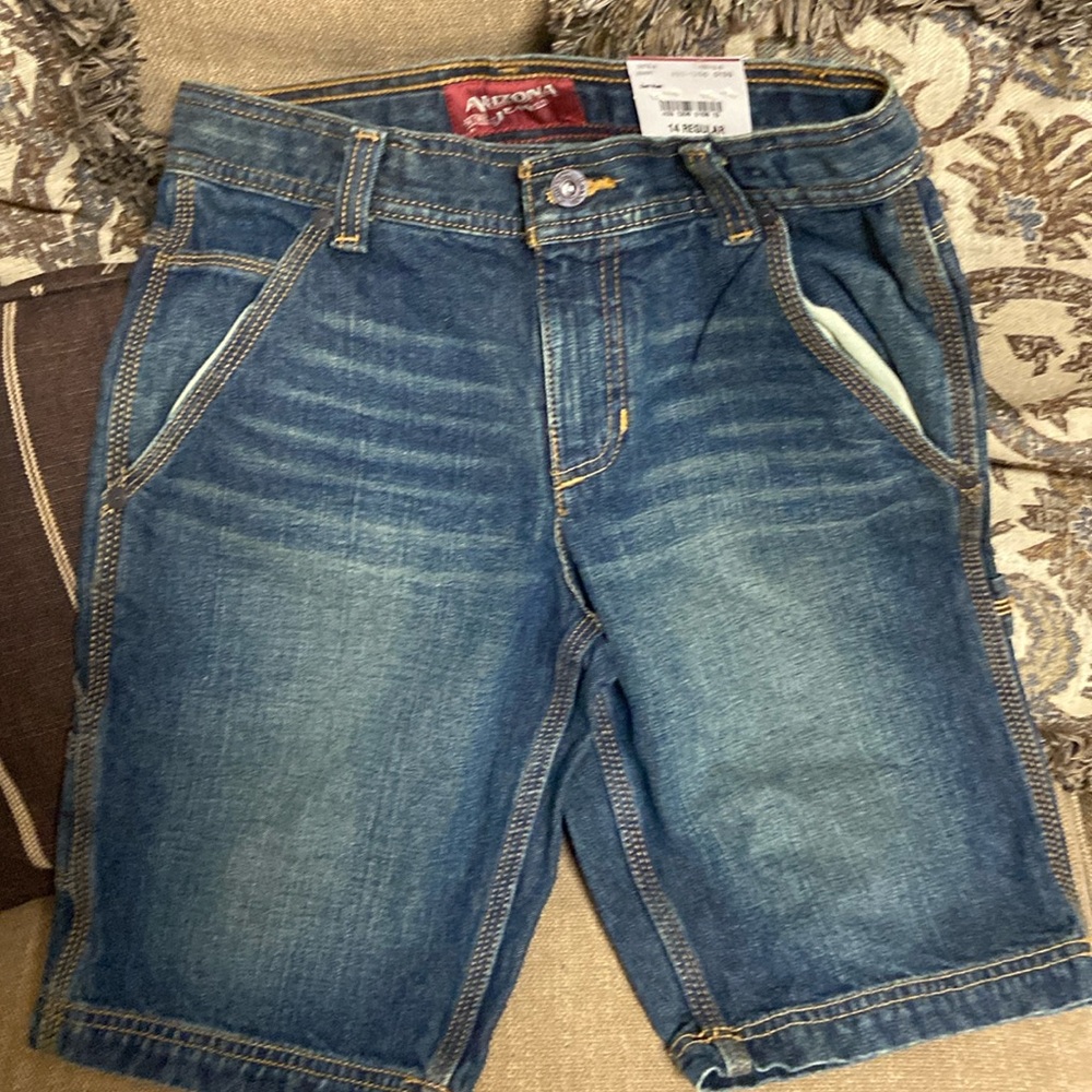New with tags Arizona utility jean shorts boy size 14 regular